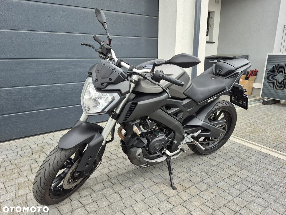 Yamaha MT - 2