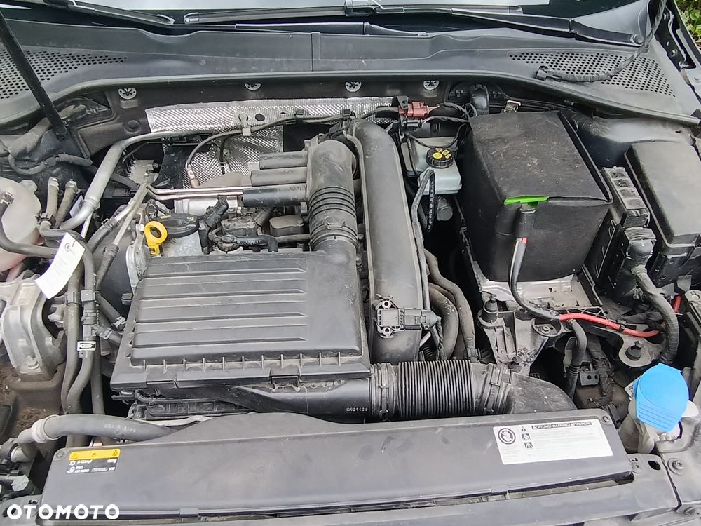 Volkswagen Golf 1.4 TSI (BlueMotion Technology) Highline - 17