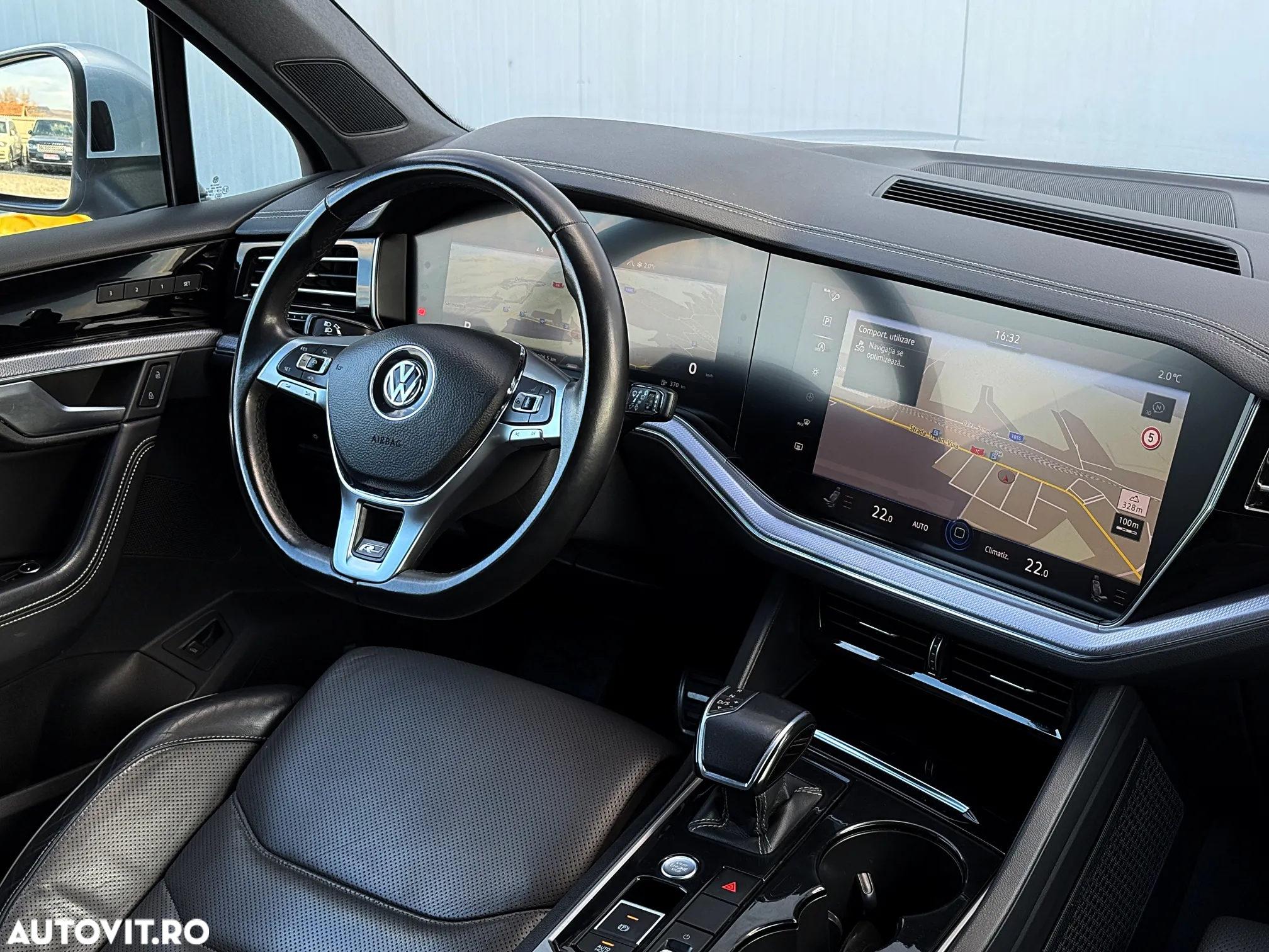 Volkswagen Touareg 3.0 V6 TDI 4Motion DPF Automatik R-Line - 13