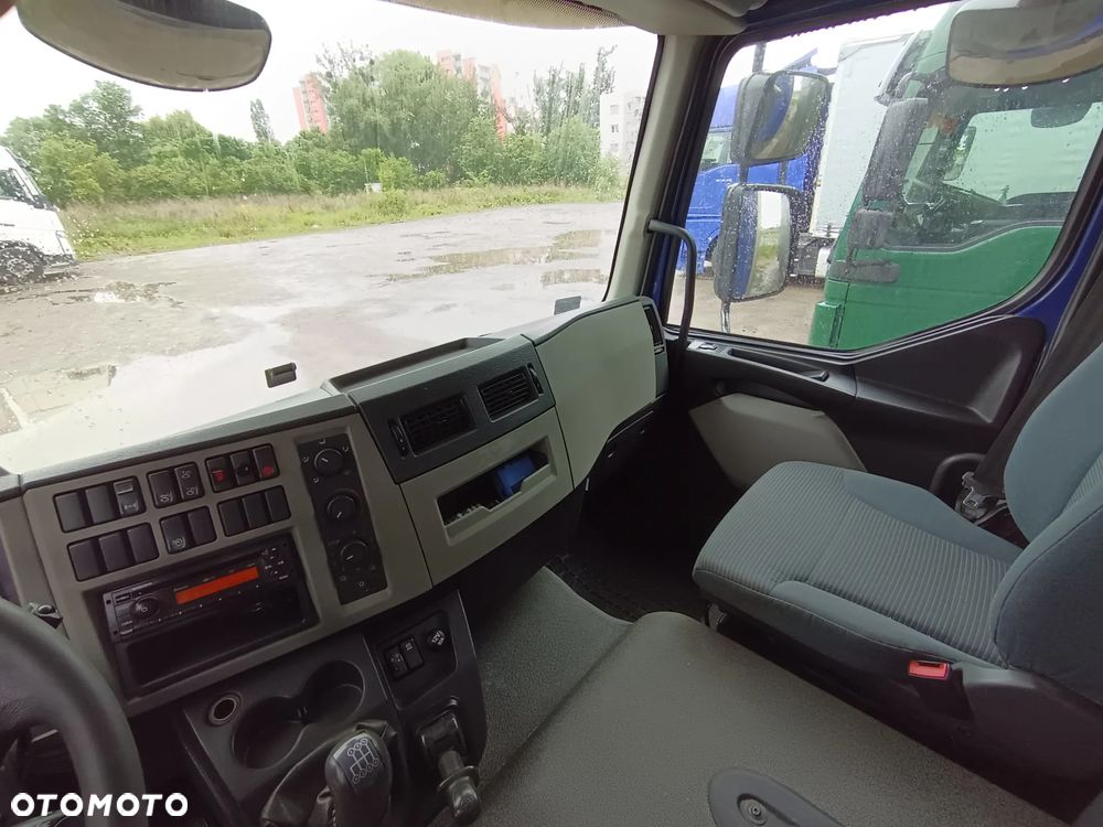 Volvo FL - 13