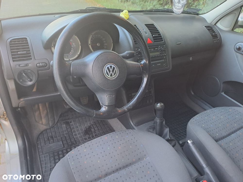 Volkswagen Polo - 3