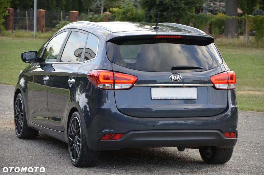 Kia Carens 2.0 GDI Edition 7 - 13