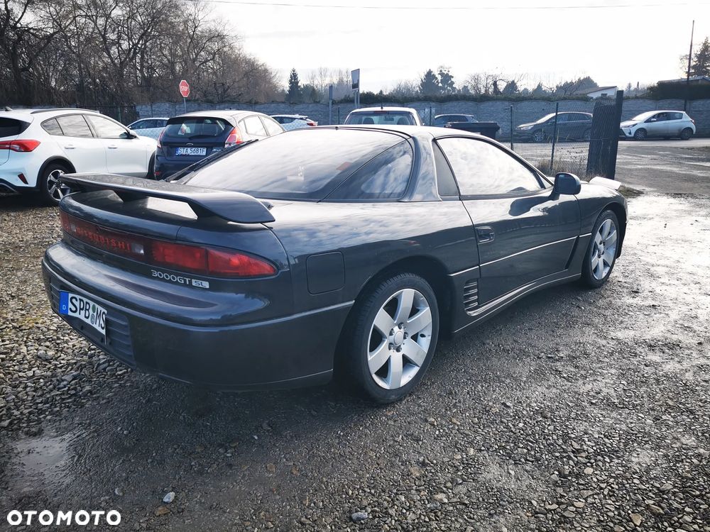 Mitsubishi 3000GT - 7