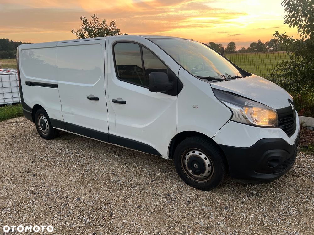 Renault Trafic - 12