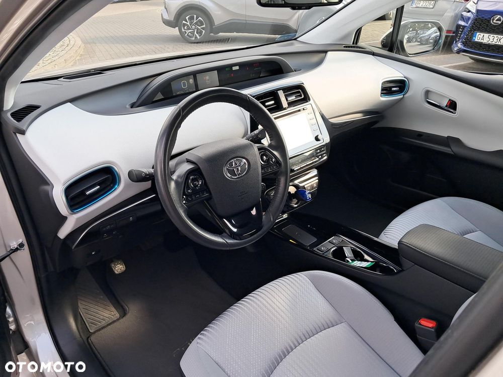 Toyota Prius 1.8 Hybrid Comfort - 16