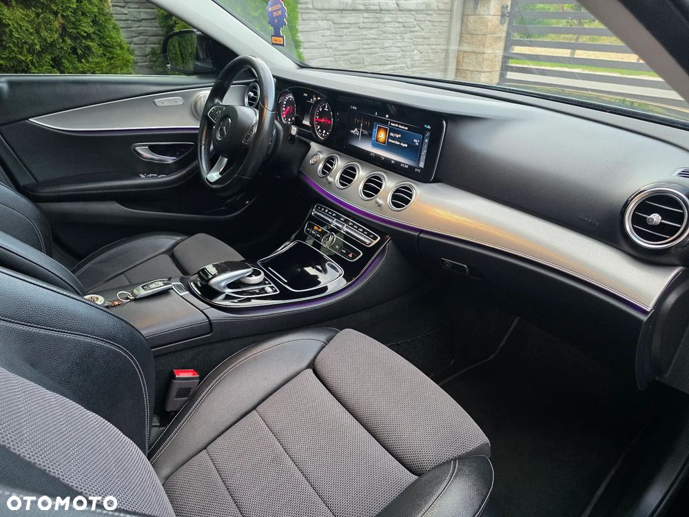 Mercedes-Benz Klasa E 220 d 9G-TRONIC Avantgarde - 29