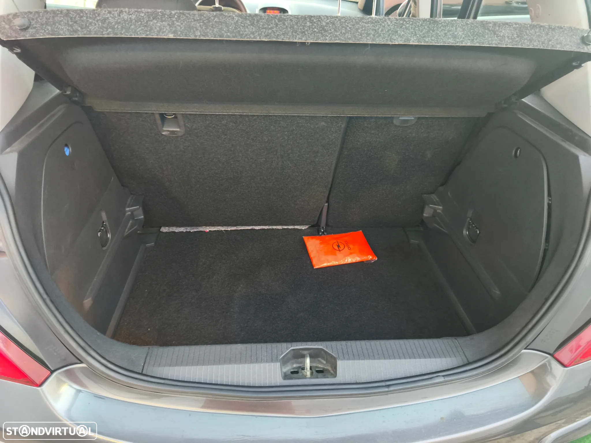 Opel Corsa 1.2 Enjoy - 20