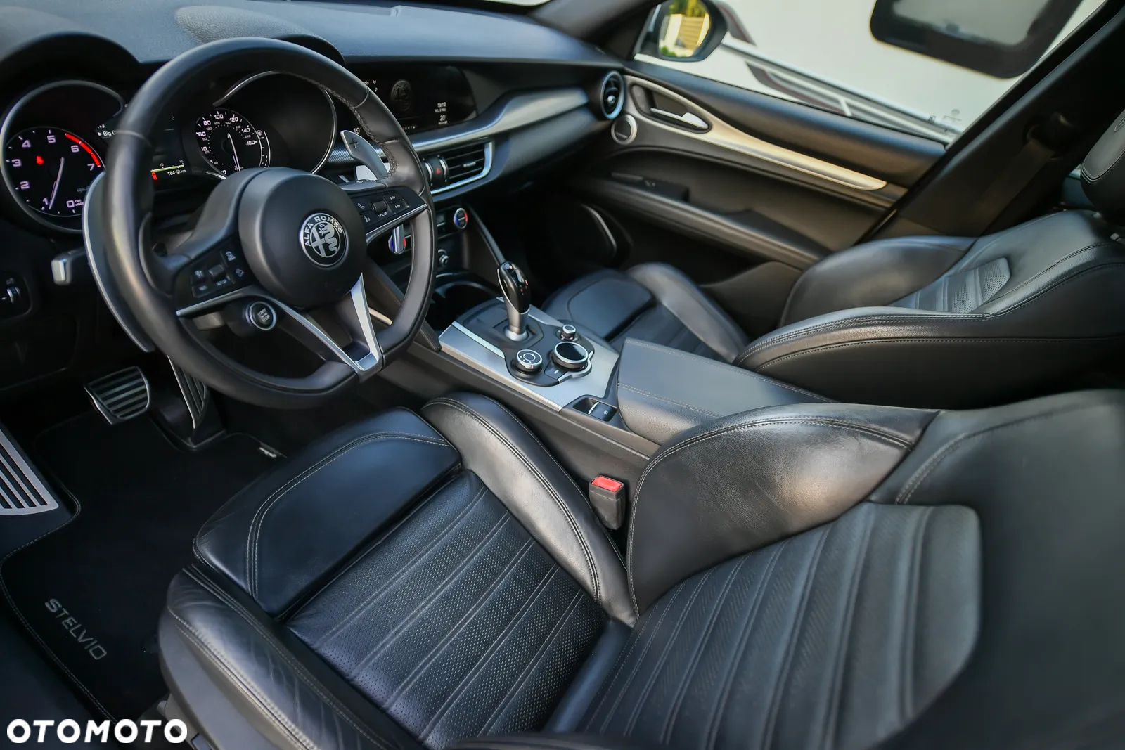 Alfa Romeo Stelvio 2.0 Turbo Veloce TI Q4 - 31