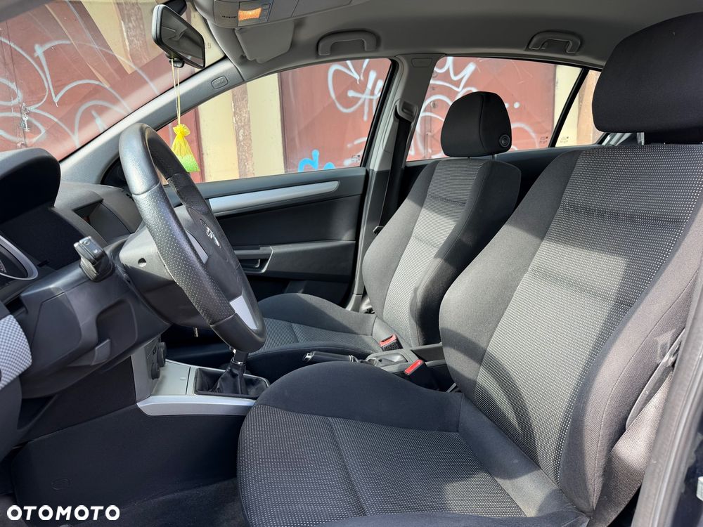 Opel Astra 1.8 Edition - 20