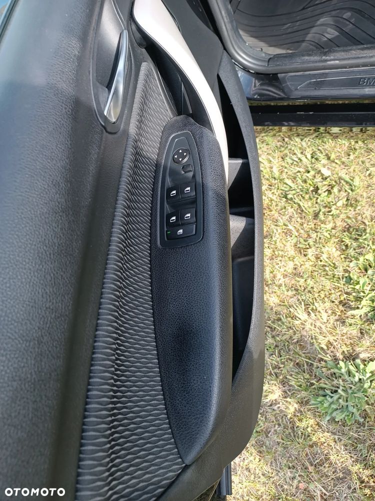 BMW Seria 1 114i - 18