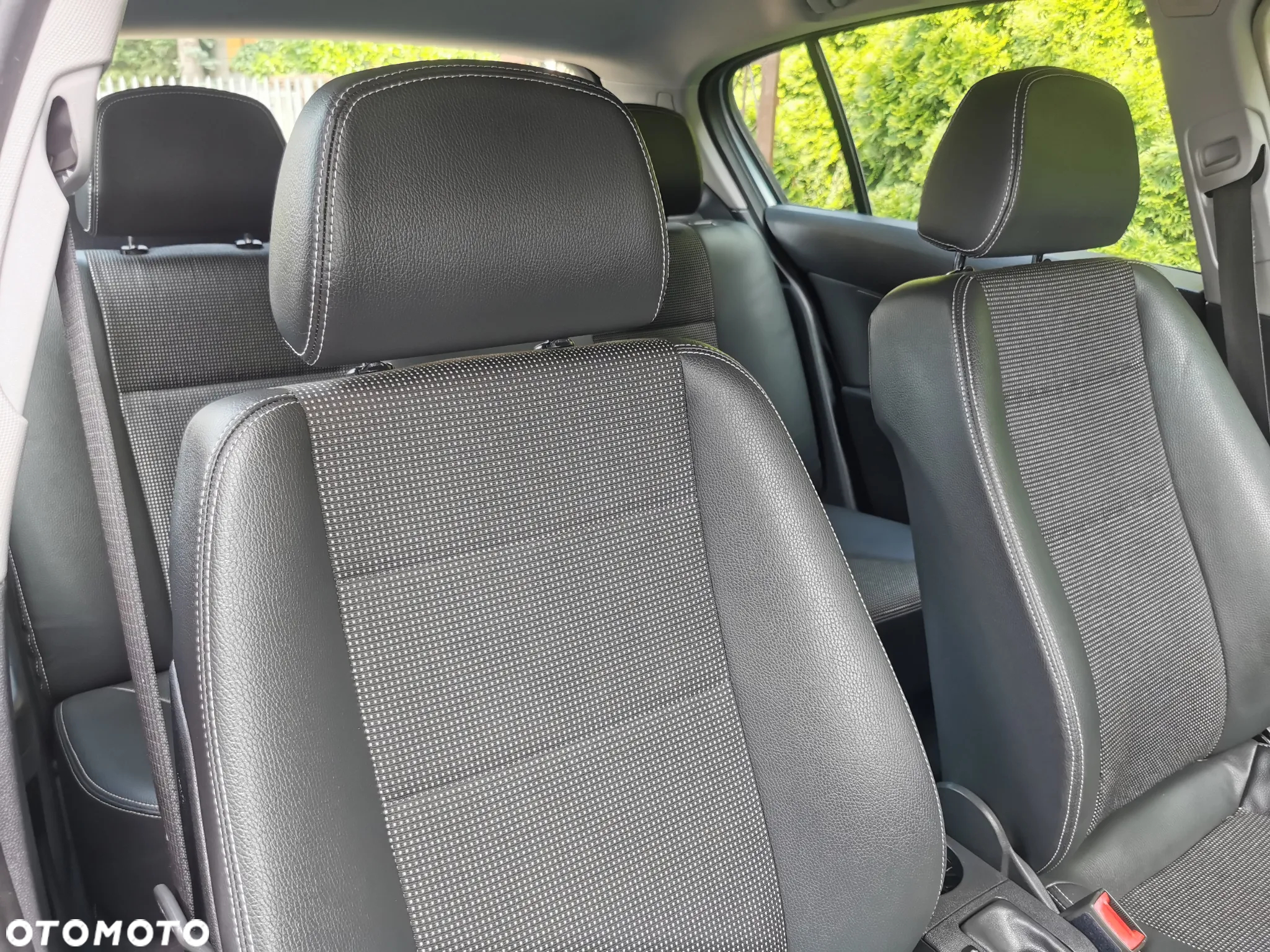Opel Astra III 1.6 Cosmo - 15