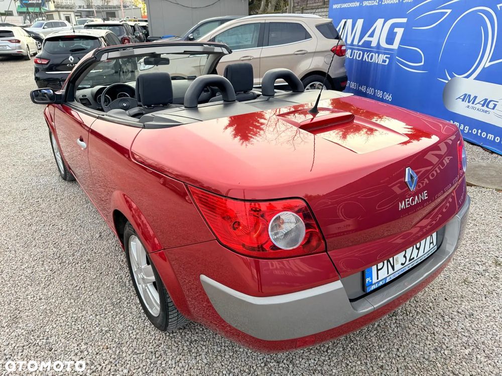 Renault Megane 2.0 Dynamique - 8