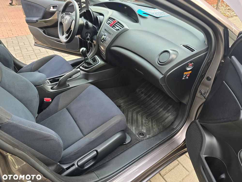 Honda Civic 1.4 i-VTEC Comfort - 18