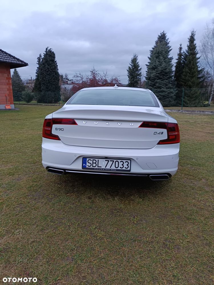 Volvo S90 D4 Inscription - 11