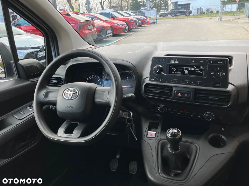 Toyota PROACE CITY - 25