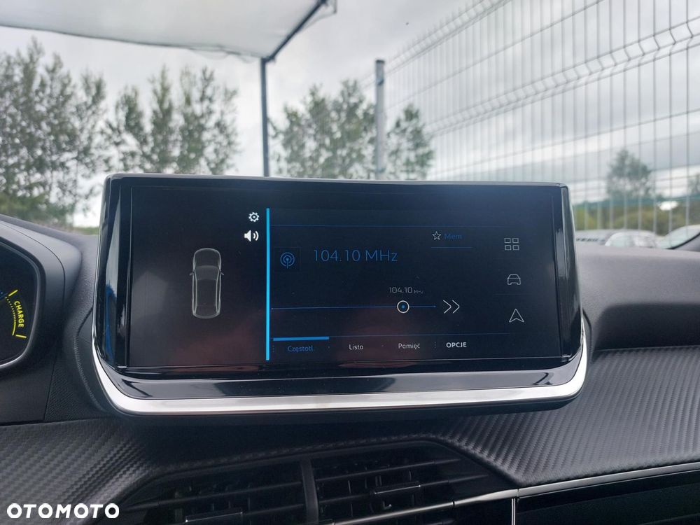 Peugeot 2008 PureTech mHEV Style e-DCS6 - 22