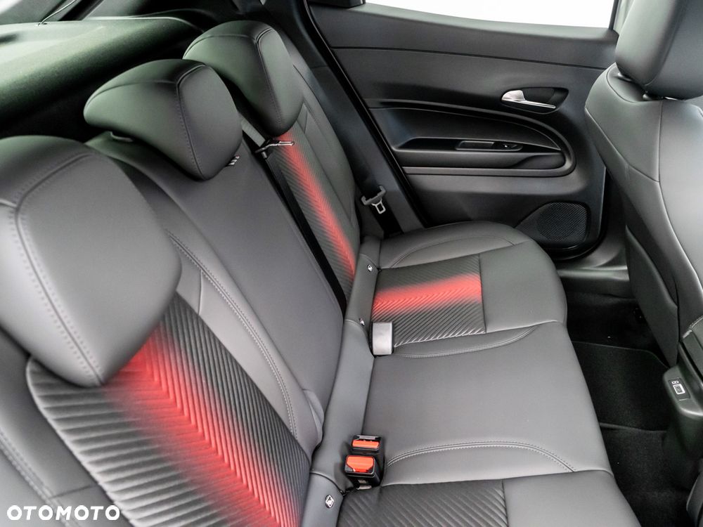 Alfa Romeo Junior 1.2 VGT Ibrida Ti - 16