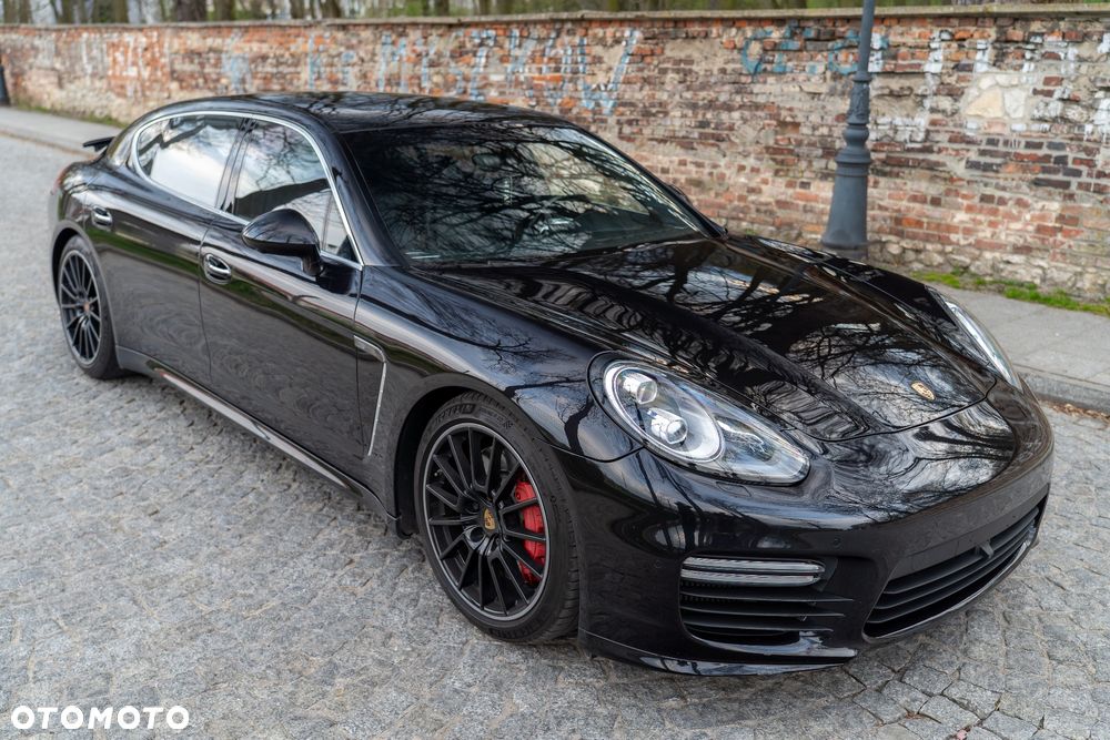 Porsche Panamera Turbo Executive - 4