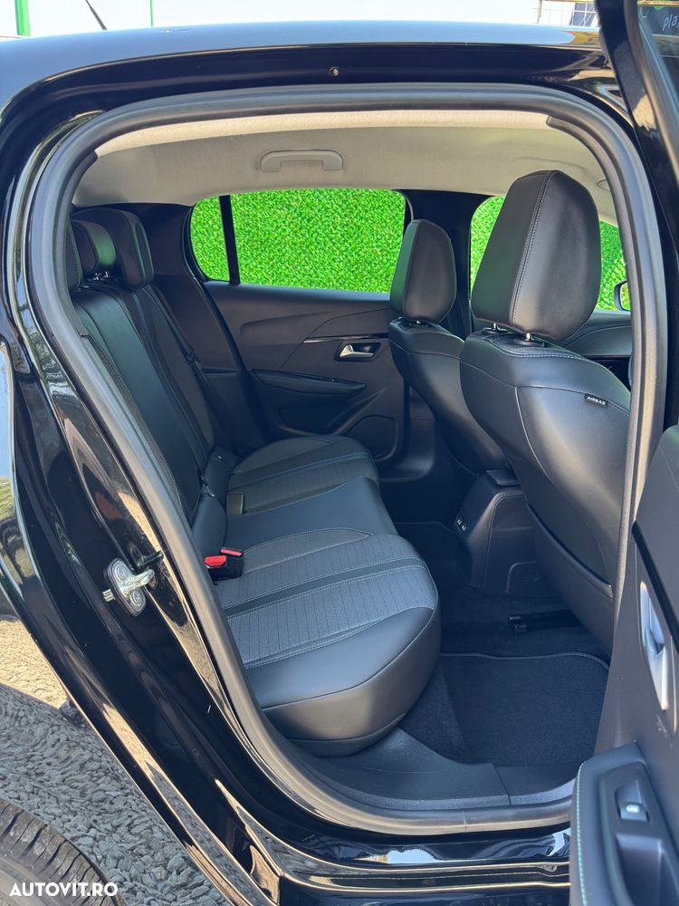 Peugeot 208 PureTech 100 Allure Pack - 12