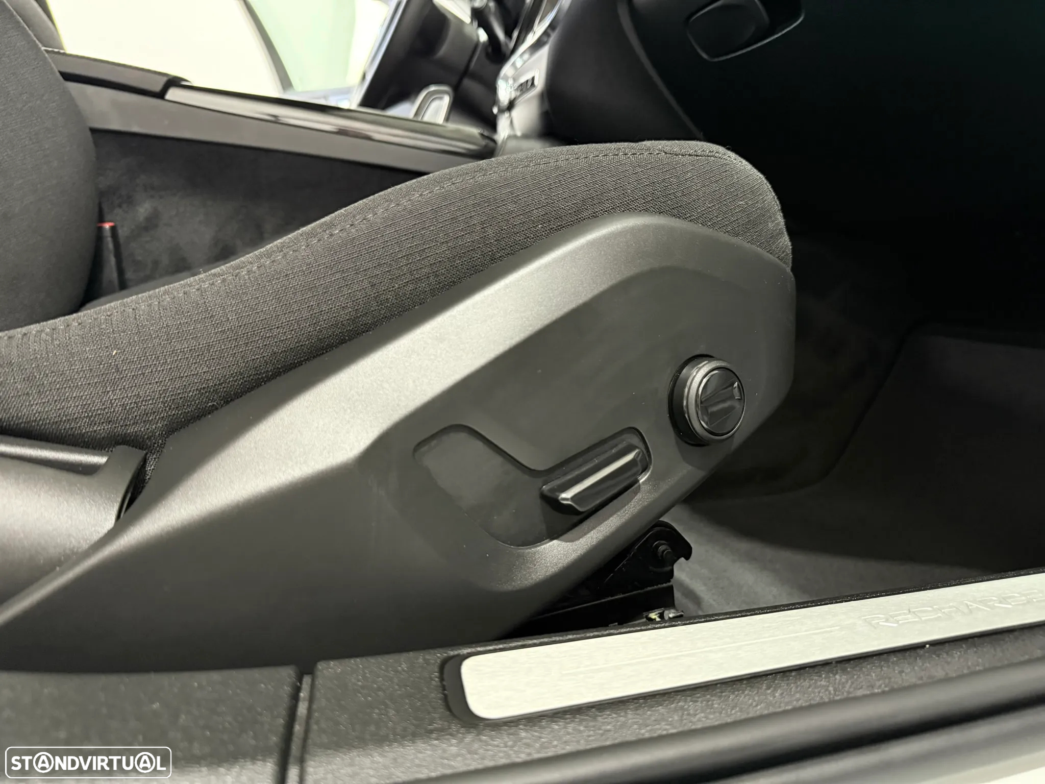 Volvo V60 2.0 T6 AWD TE Inscription Expression - 36
