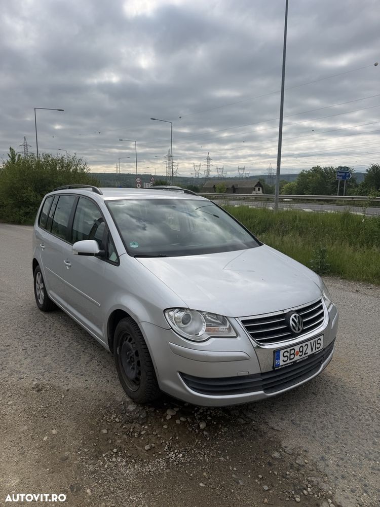 Volkswagen Touran 1.6 Trendline - 4
