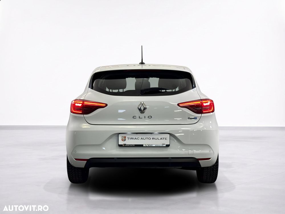 Renault Clio - 5