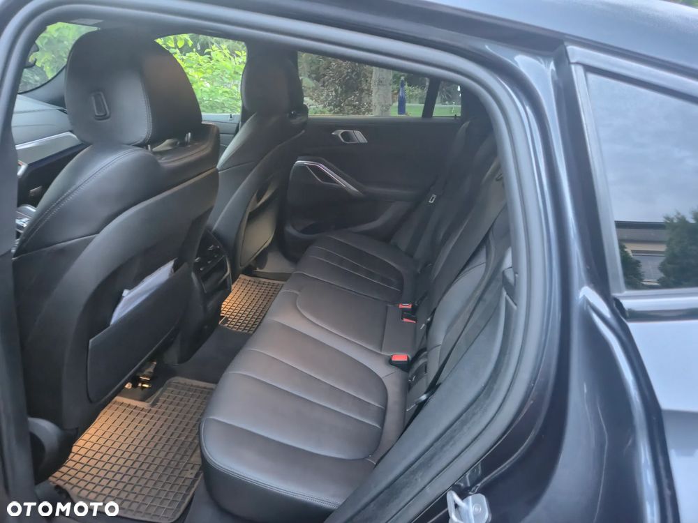 BMW X6 - 12