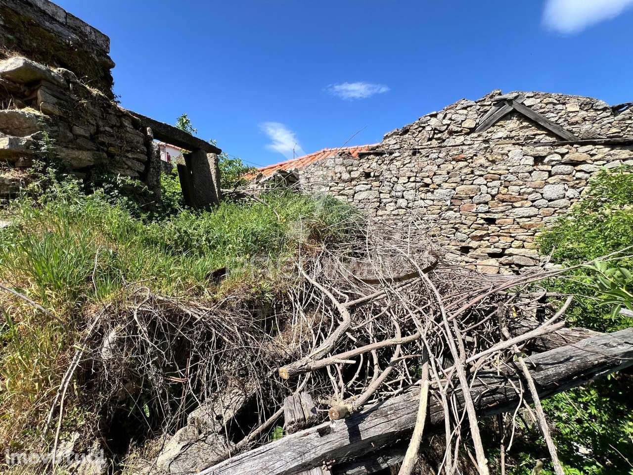 Ruína em pedra para reconstrução - Grande imagem: 3/4