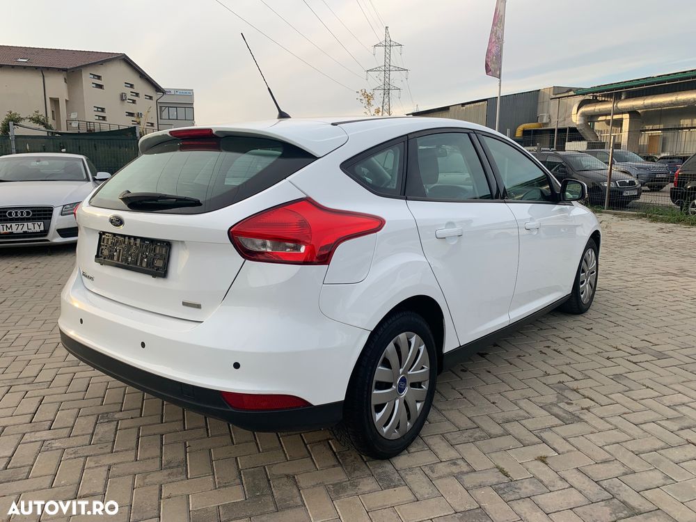 Ford Focus 1.0 EcoBoost Trend - 3