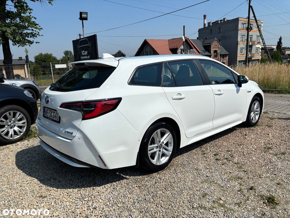 Toyota Corolla 1.8 Hybrid Comfort - 16