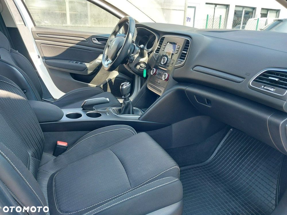 Renault Megane 1.6 SCe Zen - 13
