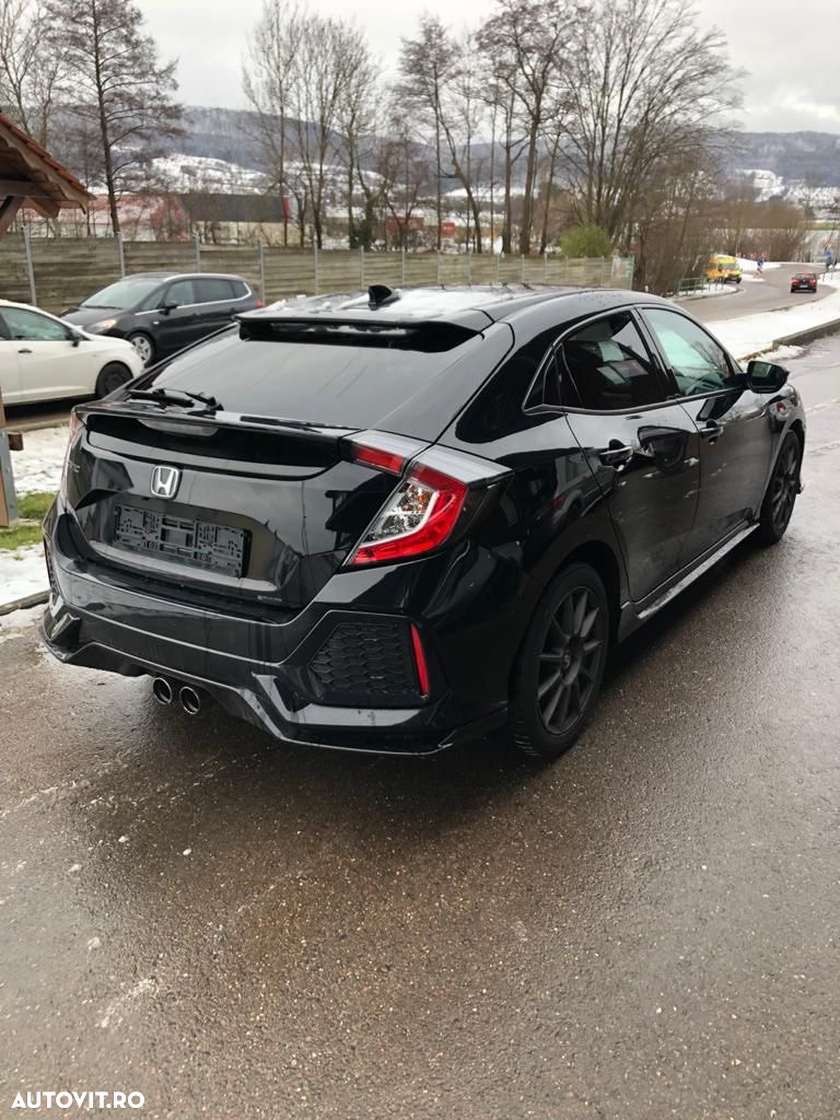 Honda Civic 1.5 i-VTEC Turbo CVT Sport - 3