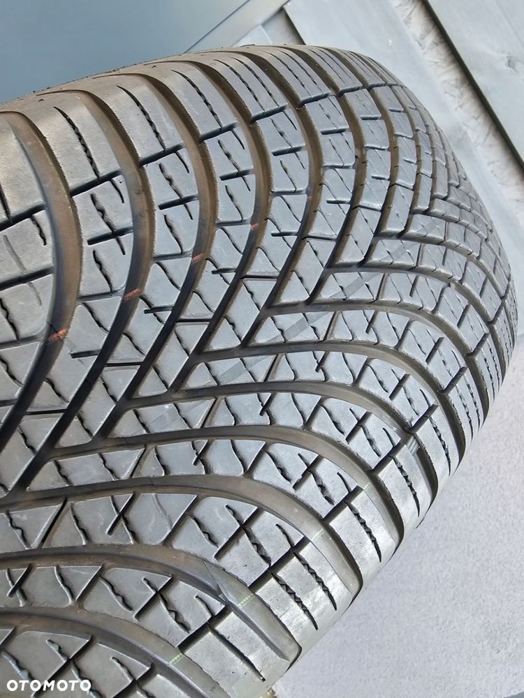 Dębica Navigator 3 235/60R18 107 V - 2