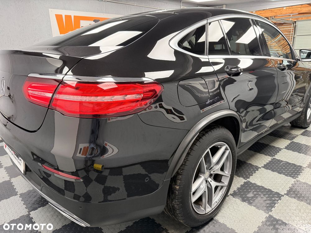 Mercedes-Benz GLC 250 d 4Matic 9G-TRONIC AMG Line - 30