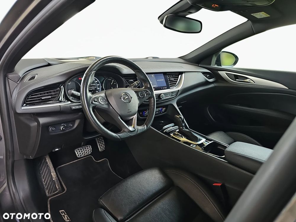 Opel Insignia 2.0 T 4x4 GSi S&S - 4
