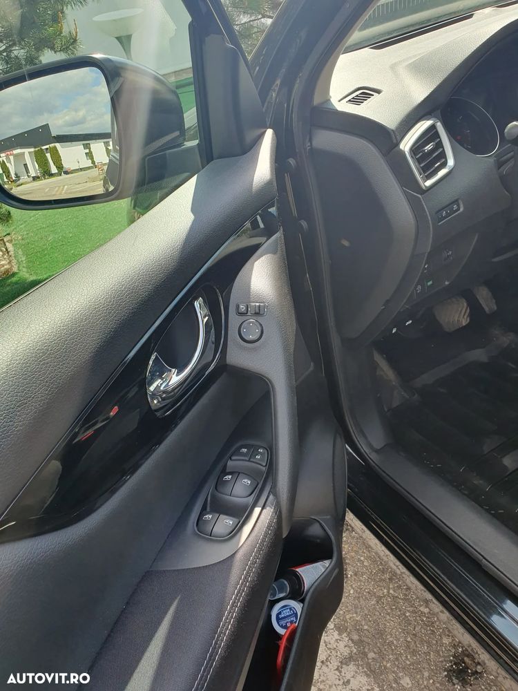 Nissan Qashqai 1.3 157CP 2WD DCT N-Connecta - 12
