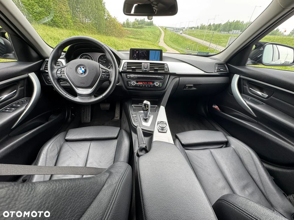 BMW Seria 3 320d Efficient Dynamics Edition - 21