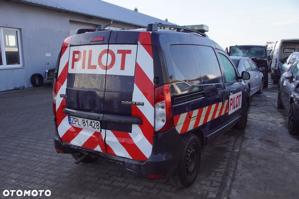 Auto na części - Dacia Dokker 1.5 DCI 75 KM K9K612 JR5341 OVD42 2016R Silnik Skrzynia Drzwi Maska Błotnik Zderzak Lampa Lusterko Klamka Deska Kokpit Sterownik Moduł Czujnik Licznik Panel Kierownica - 5