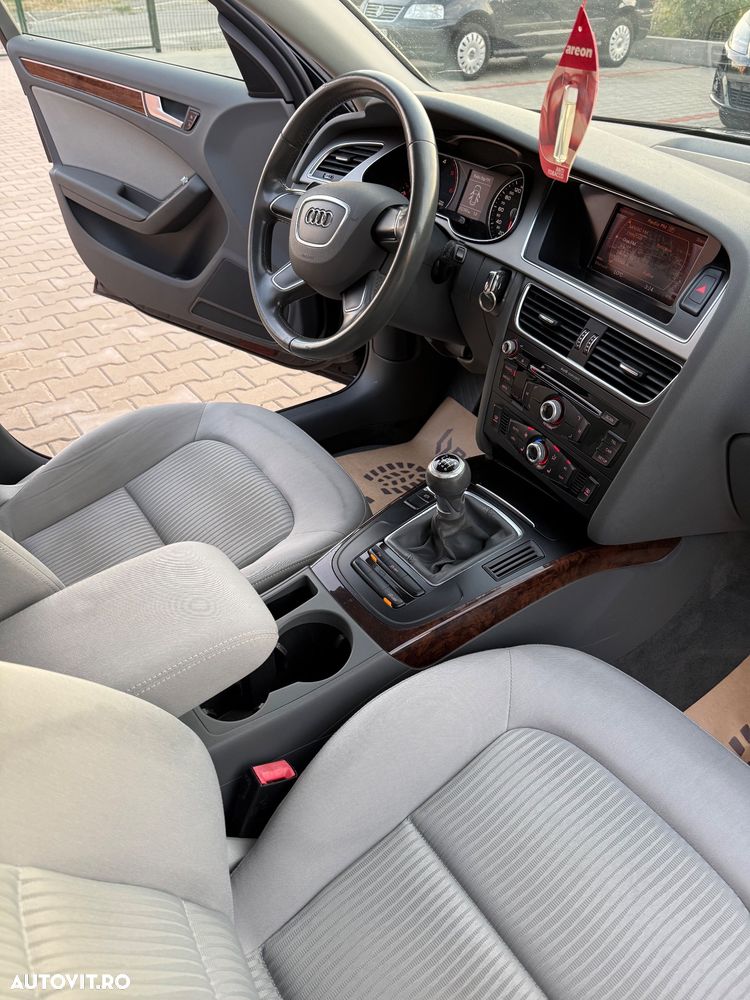 Audi A4 Avant 2.0 TDI - 35