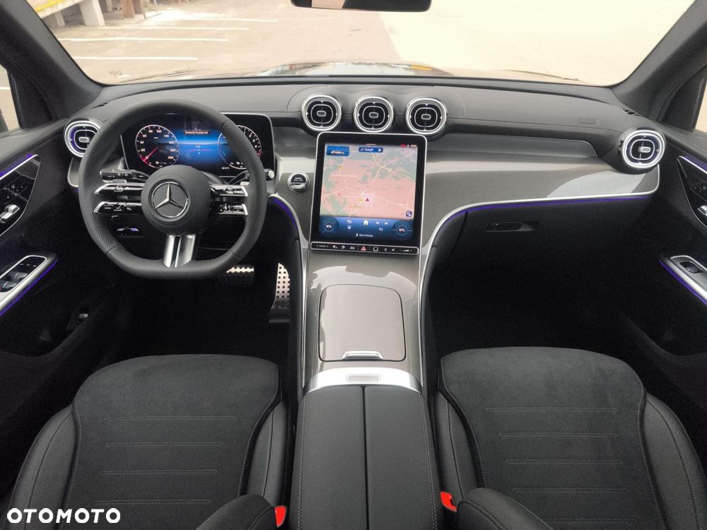 Mercedes-Benz GLC - 13