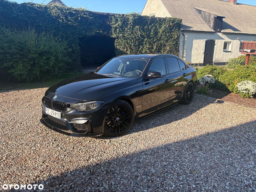 BMW Seria 3 335i Luxury Line - 2