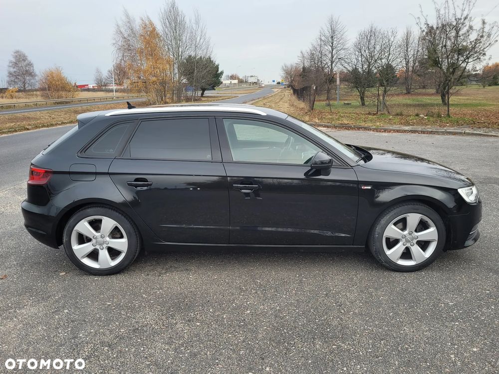 Audi A3 Sportback - 4