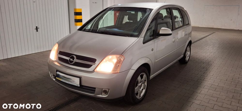 Opel Meriva 1.8 16V Cosmo - 1