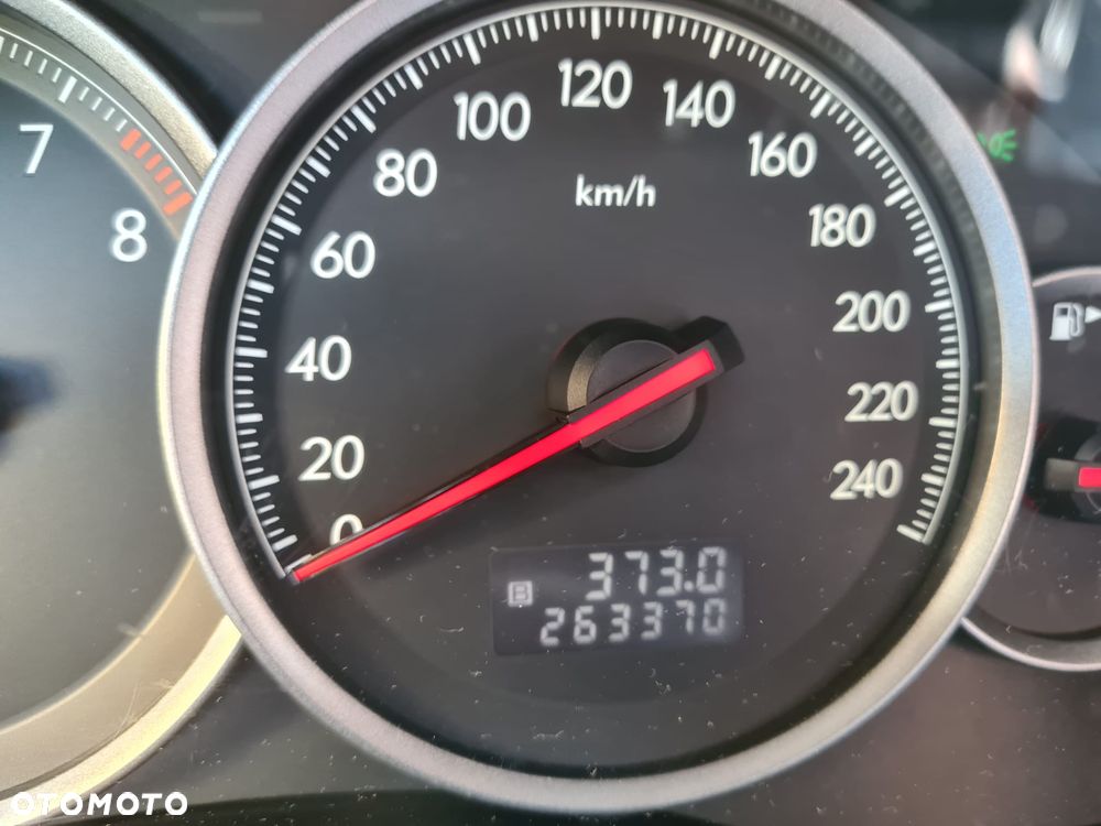 Subaru Legacy 2.0R GL - 10