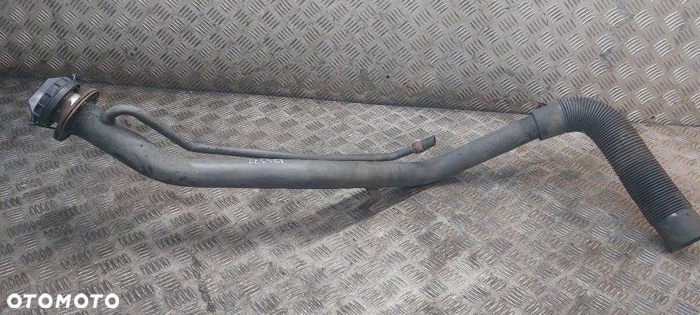 RURA WLEW PALIWA ISUZU TROOPER I - 2