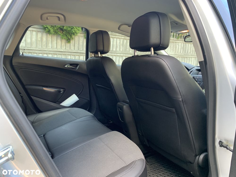 Opel Astra 1.4 Turbo - 14