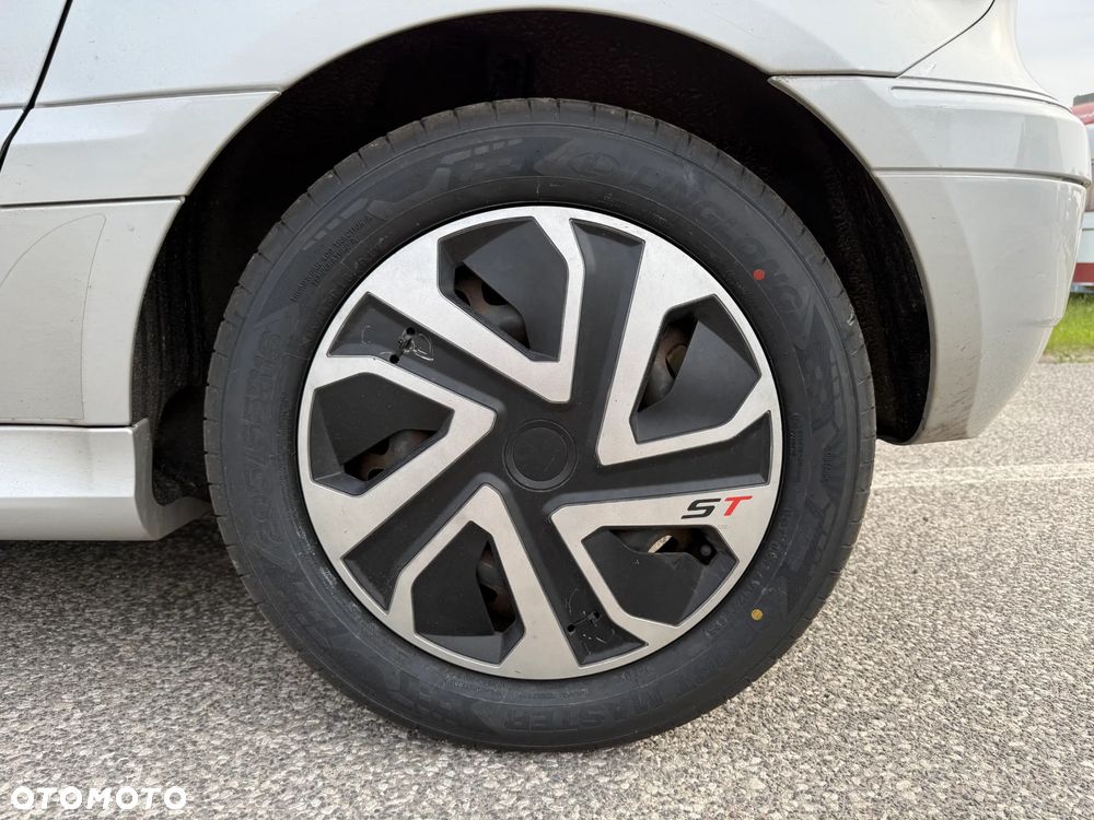 Mercedes-Benz Klasa B 180 CDI Special Edition - 24
