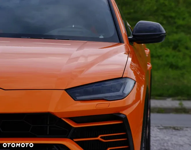 Lamborghini Urus Standard - 10