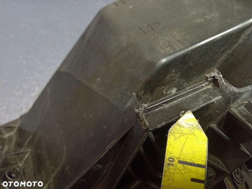 SEAT ATECA LIFT REFLEKTOR PRAWY LAMPA PRZEDNIA 576941032B - 9