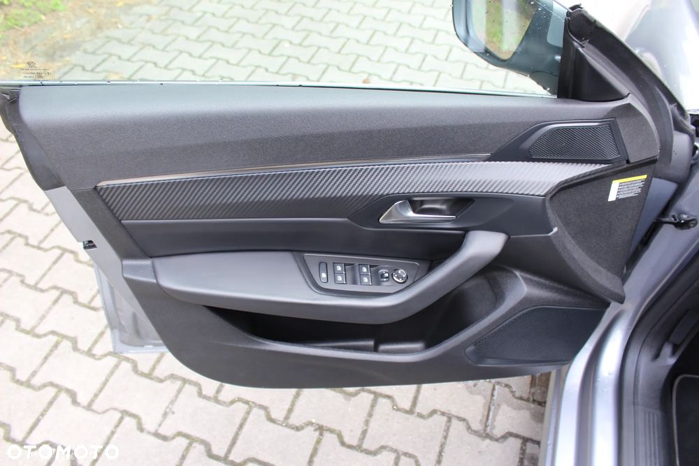 Peugeot 508 1.6 PureTech Allure S&S EAT8 - 21
